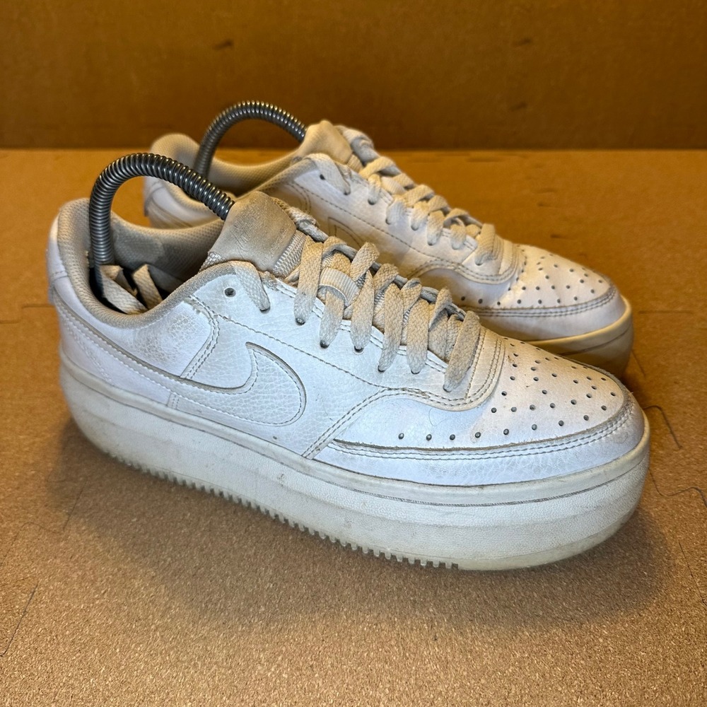 Nike Court Vision Alta Shoe Womens 10 White DM0113-100 Platform Sneakers Leather